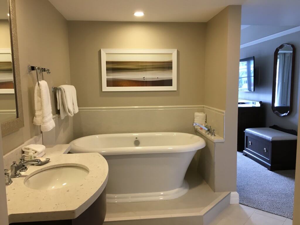 DVC BCV: So much to love about our one bedroom villa at Disney's Beach Club Resort tub