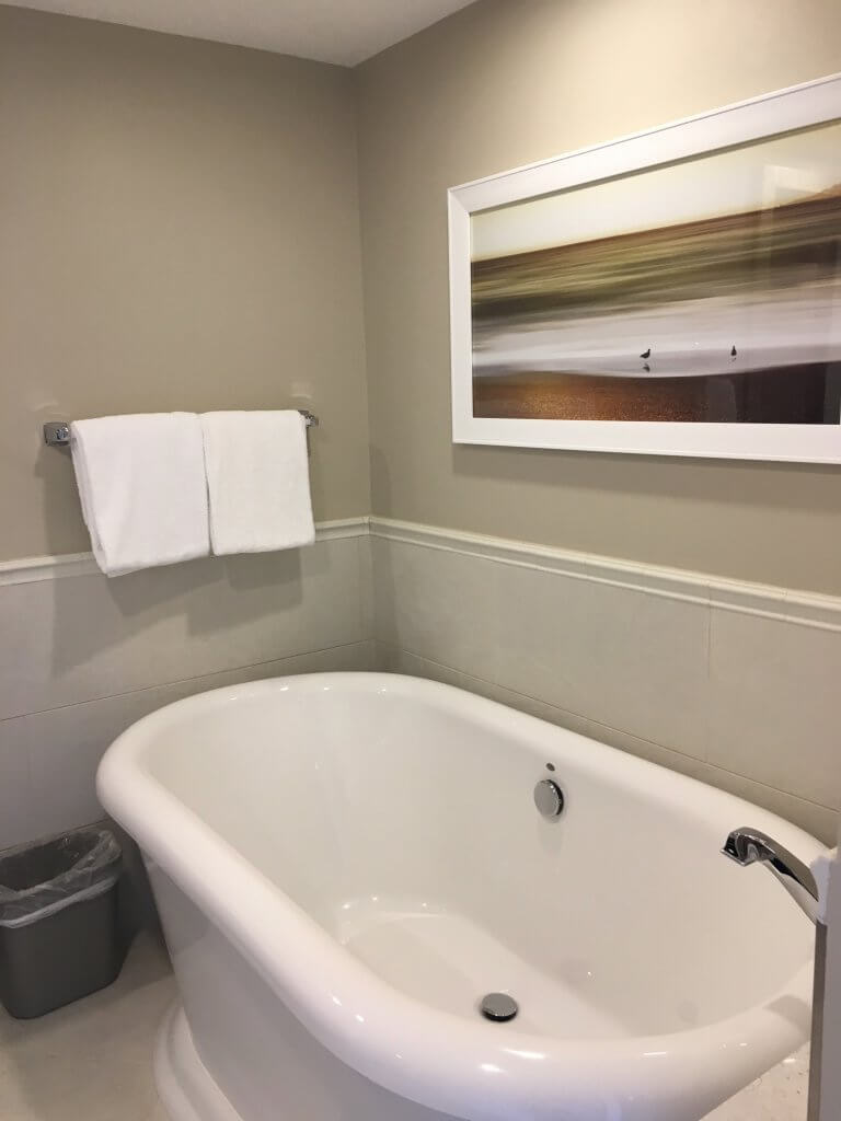 DVC BCV: So much to love about our one bedroom villa at Disney's Beach Club Resort master tub