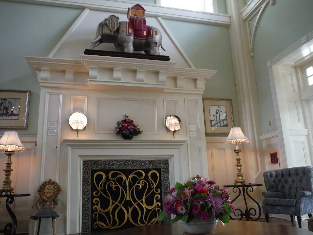 Baordwalk Inn lobby fireplace