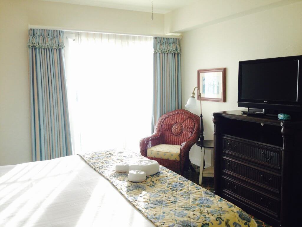 dvc bwv master bedroom sitting area